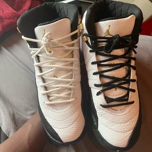 Jordan Royalty 12s